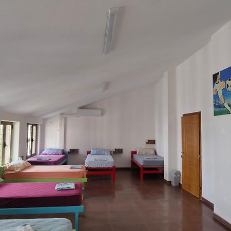 Tias Hostel Shkoder Exterior photo